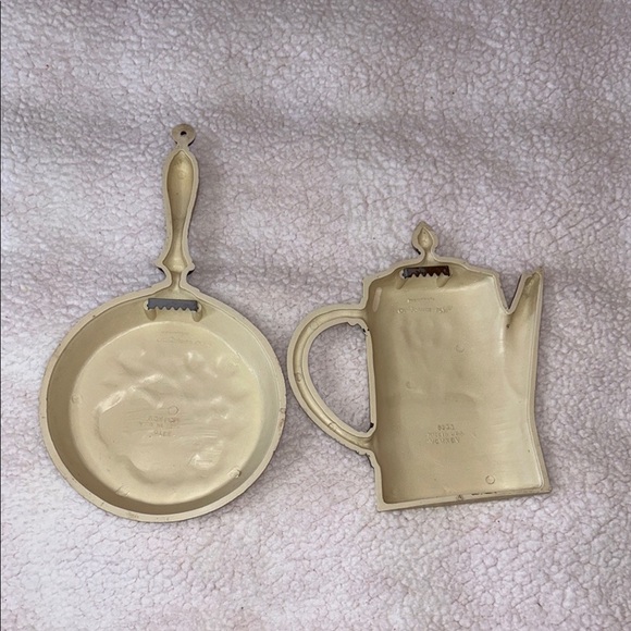 Home Interiors Cream and Black Kitchen Tools Set - Picture 4 of 9